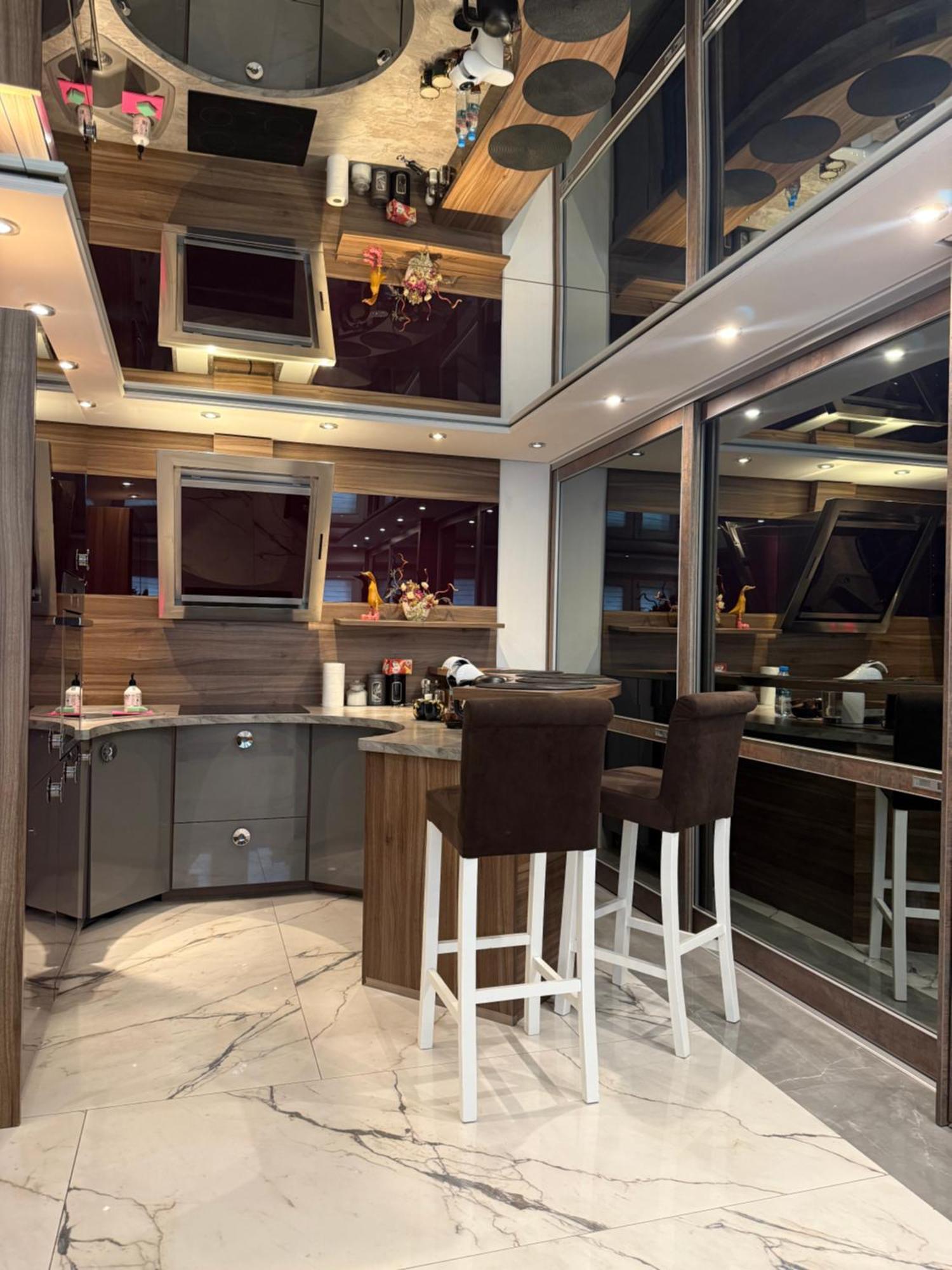 Deluxury Mirror Apartament Centrum Варшава Экстерьер фото
